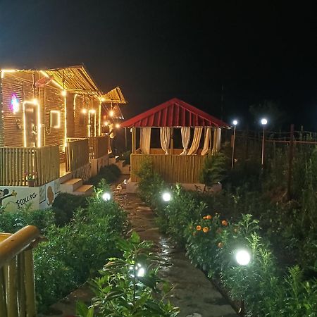 Krishna Kutir, Talla Ramgarh By The Meditating Society Exterior foto